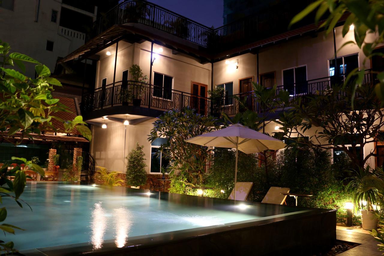Corner9 Bassac Boutique Hotel Phnom Penh Dış mekan fotoğraf